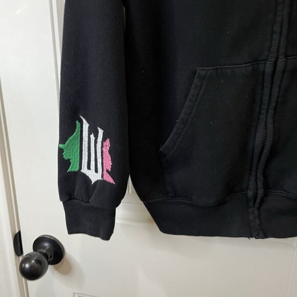 Wicked Movie Zip Up Hoodie Sweatshirt Size XS Black Embroidered Adult Musical - Picture 2 of 10